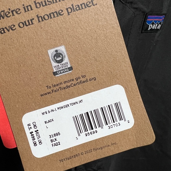 Patagonia Men's 3-in-1 Powder Town Jacket - Picture 9 of 9